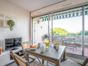 Apartment Le Quai aux Fleurs-5 by Interhome